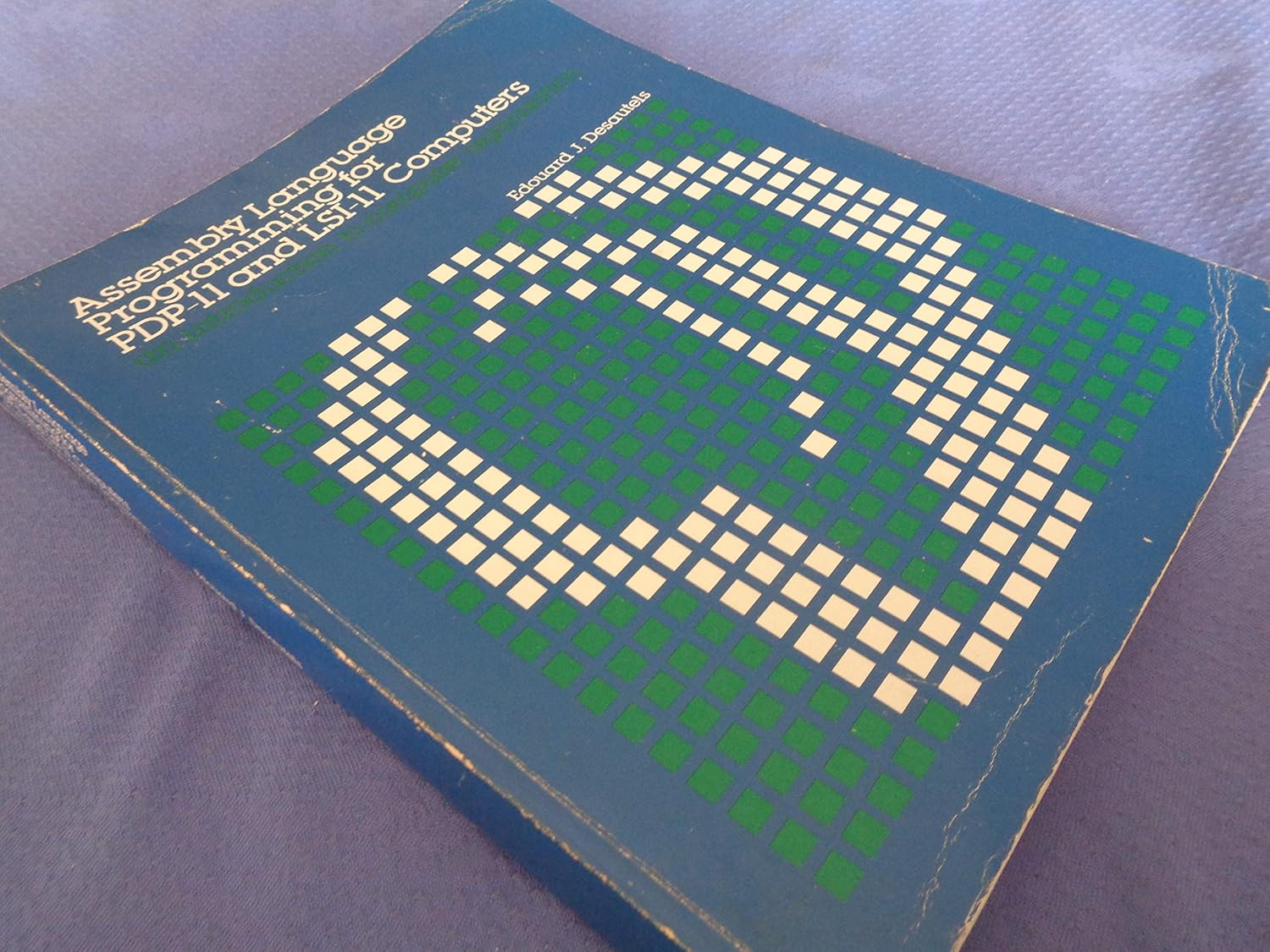 Assembly language programming manual for PDP-11 and LSI-11 computers